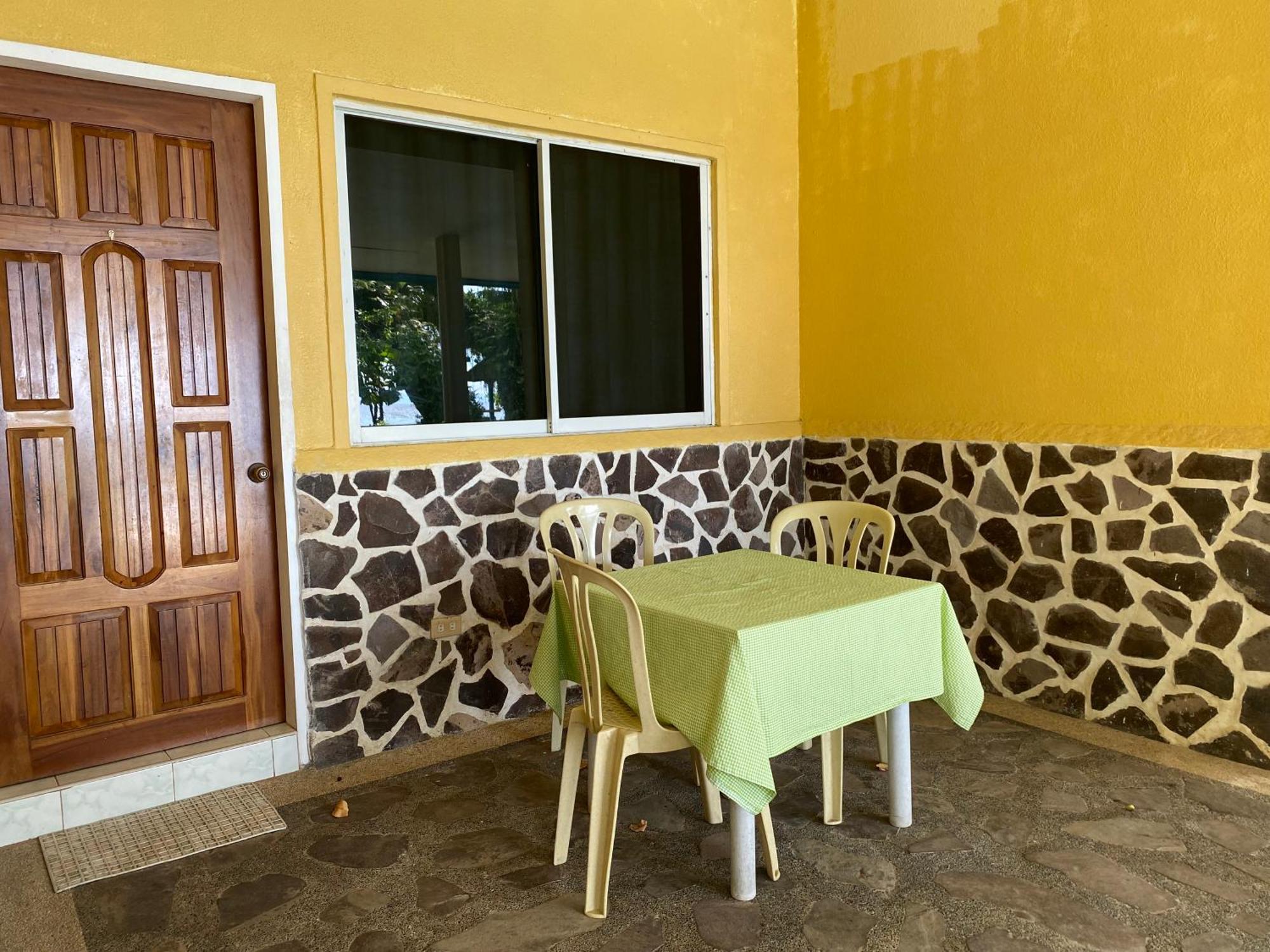 Camiguin Island Golden Sunset Beach Club Mambajao Exterior foto